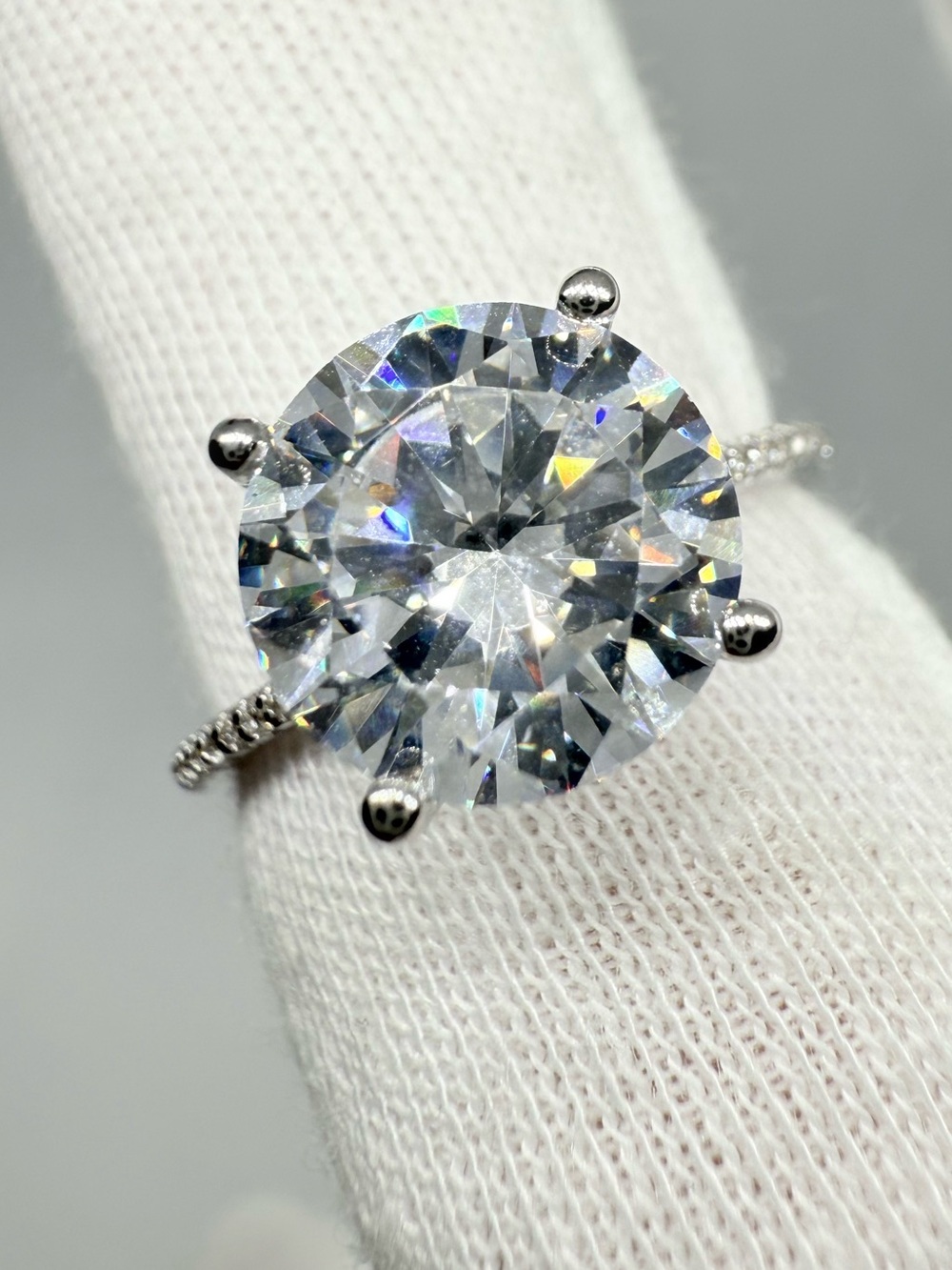 3Ct Natural Zircon Sterling Silver Ring! - Picture 5 of 17